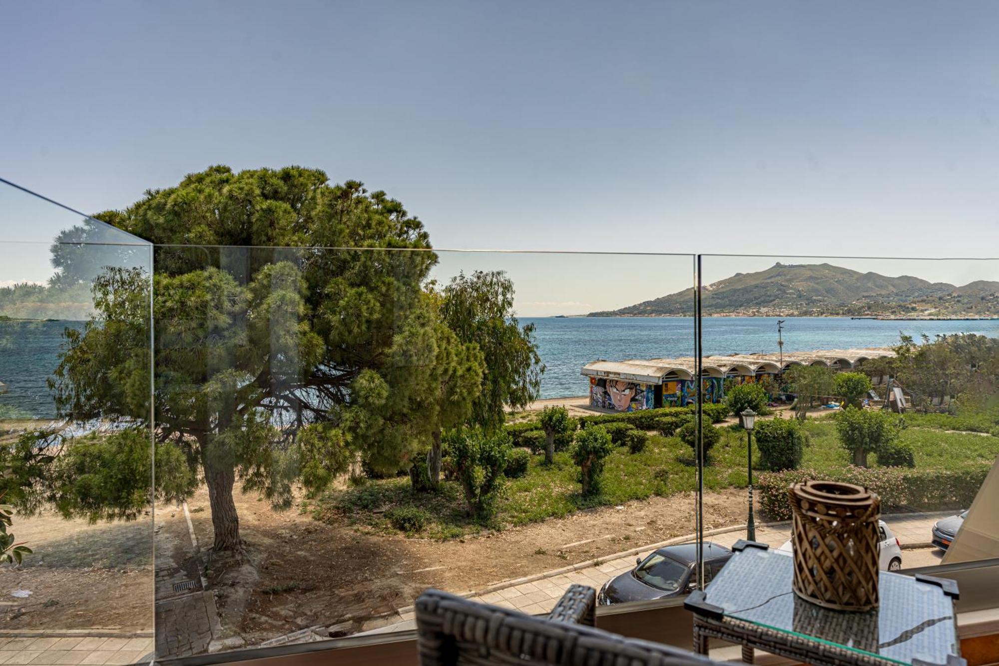 Seafront Spirit Suites Zakintos Dış mekan fotoğraf