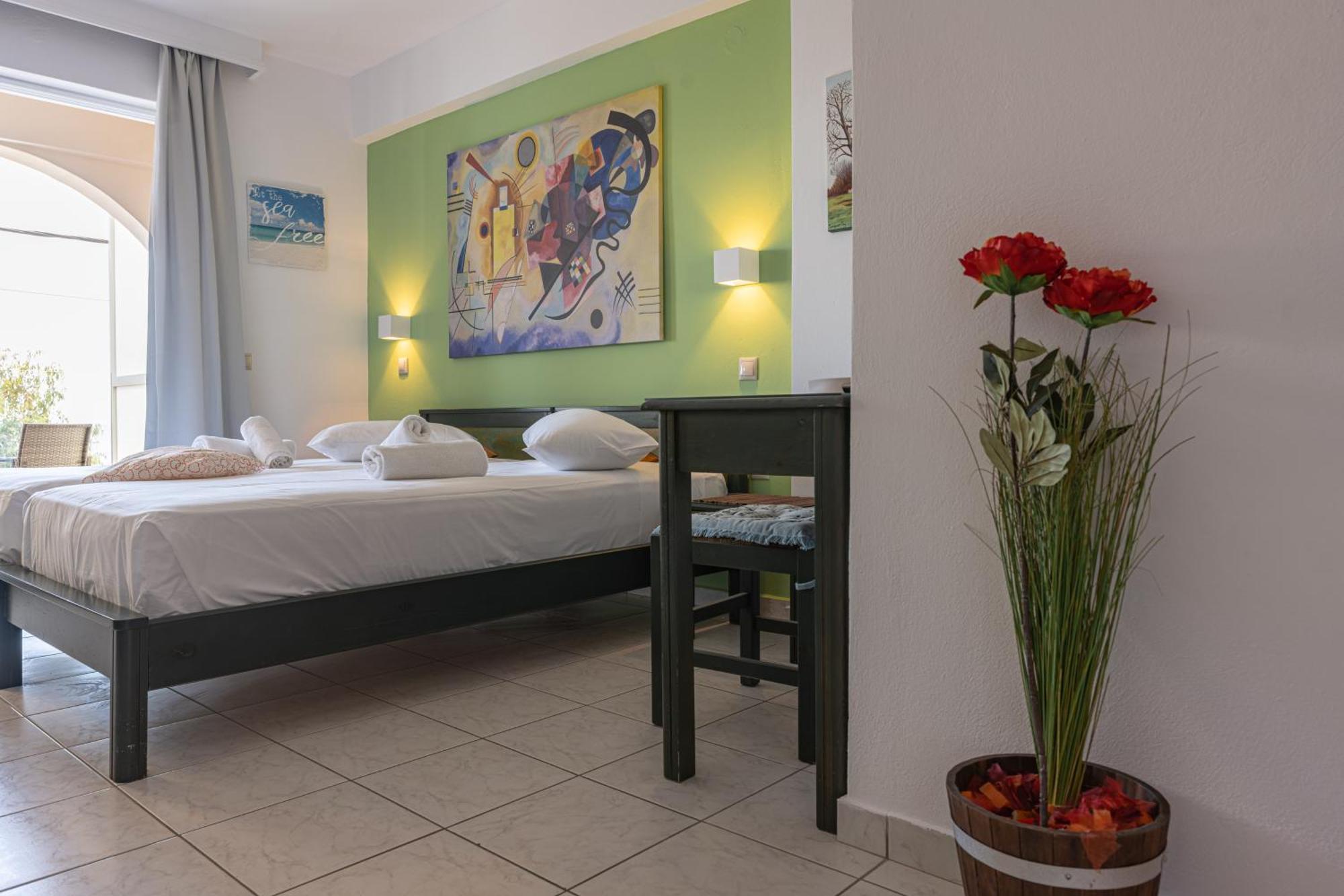 Seafront Spirit Suites Zakintos Oda fotoğraf