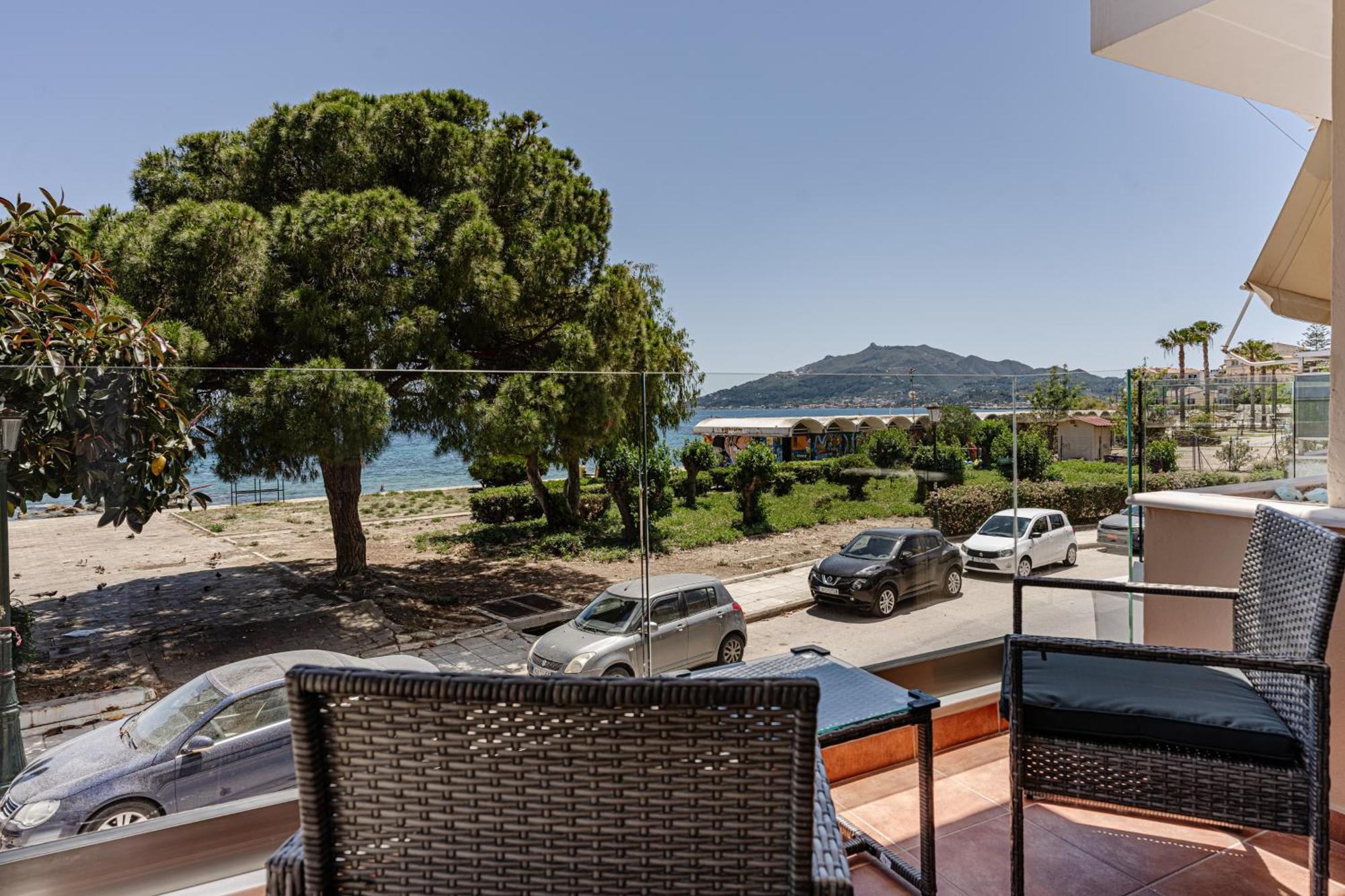 Seafront Spirit Suites Zakintos Oda fotoğraf