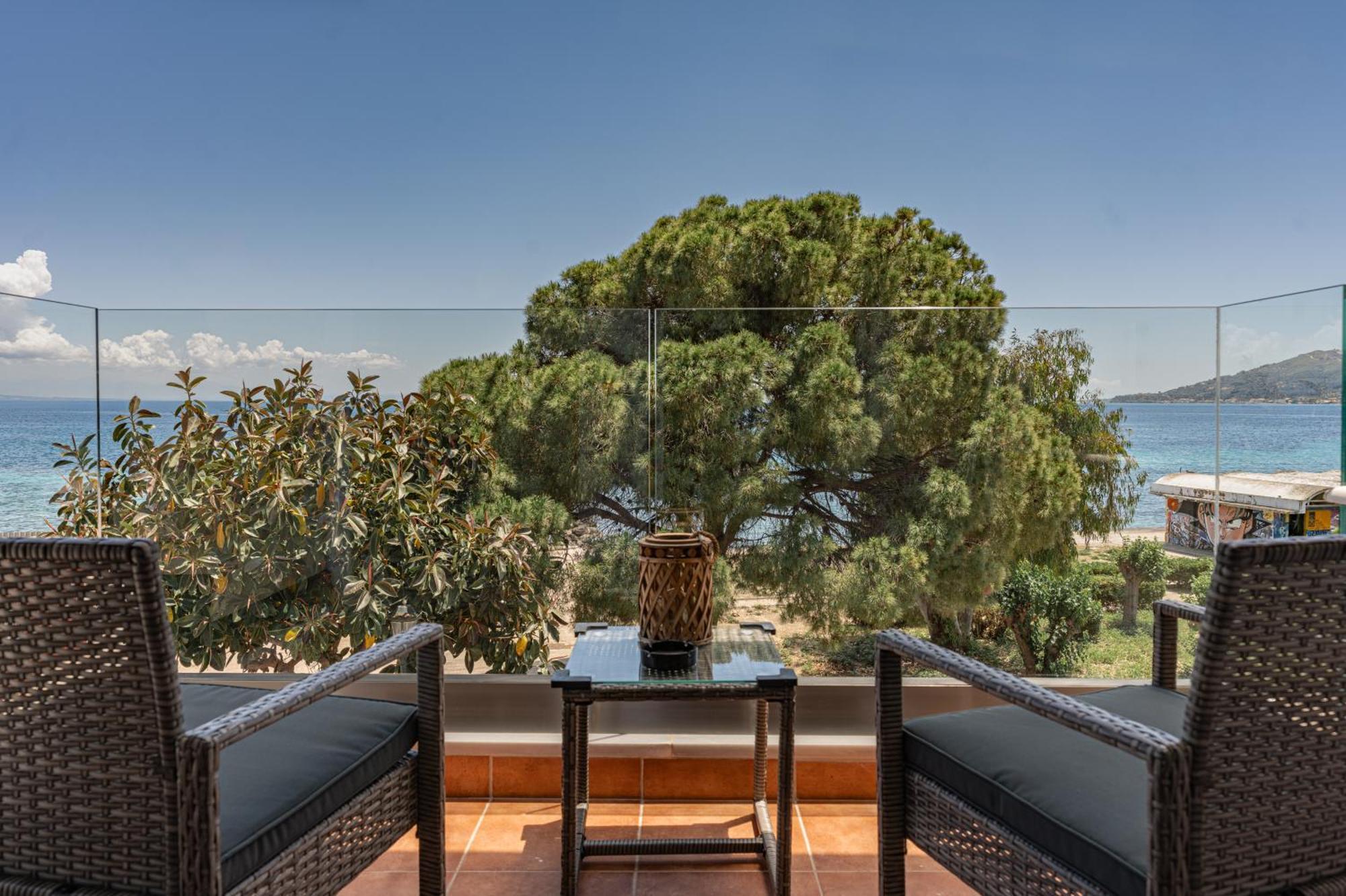 Seafront Spirit Suites Zakintos Oda fotoğraf
